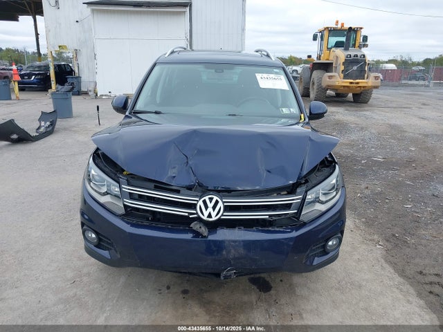 2016 Volkswagen Tiguan S/se/sel/r-line მანქანა იყიდება აუქციონზე, vin: WVGBV7AXXGW574235, აუქციონის ნომერი: 43435655