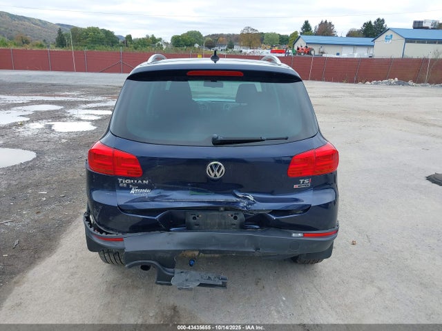 2016 Volkswagen Tiguan S/se/sel/r-line მანქანა იყიდება აუქციონზე, vin: WVGBV7AXXGW574235, აუქციონის ნომერი: 43435655