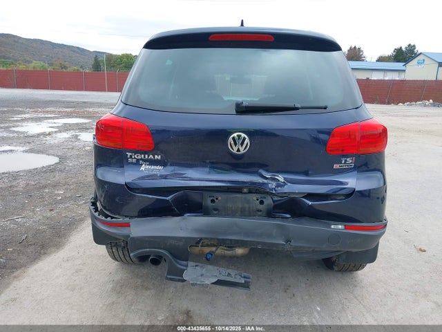 2016 VOLKSWAGEN TIGUAN WVGBV7AXXGW574235 Photo 5