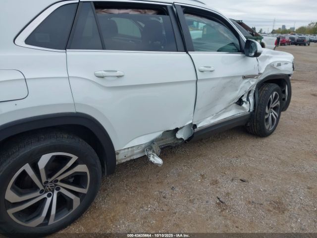 2022 VOLKSWAGEN ATLAS CROSS SPORT 1V2BE2CA9NC200261 Photo 5
