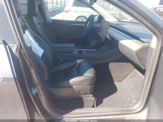 2023 TESLA MODEL Y 7SAYGDEE4PF609584 Photo 4