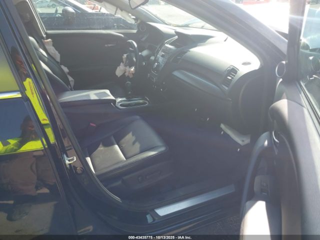 2018 ACURA RDX 5J8TB4H3XJL017922 Photo 4