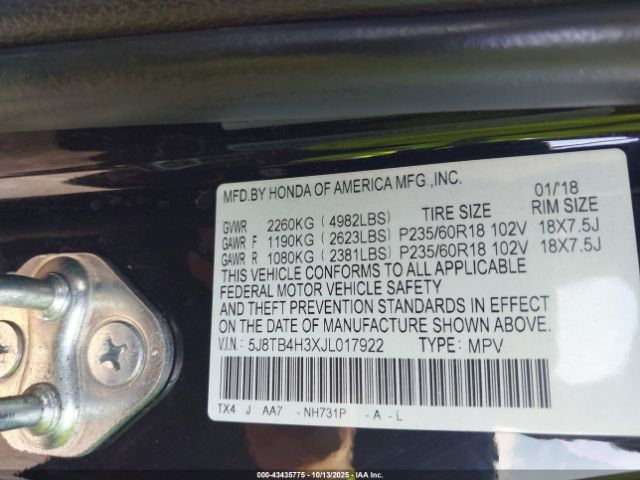 2018 ACURA RDX 5J8TB4H3XJL017922 Photo 8