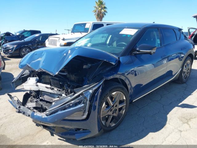 2025 KIA EV6 5XYC34JA5SG004559 Photo 1