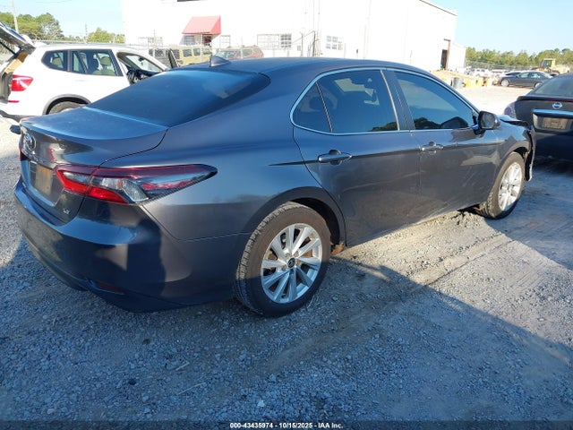 Toyota CAMRY LE 2022 4T1C11AK8NU066274 Image 4
