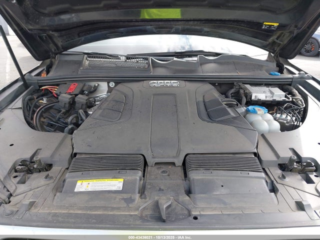 2017 AUDI Q7 WA1VAAF75HD011510 Photo 9