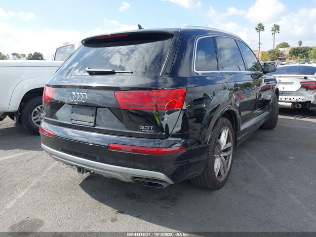 2017 AUDI Q7 WA1VAAF75HD011510 Photo 3
