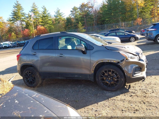 Chevrolet Trax Awd Lt 2022 KL7CJPSMXNB522033 Image 14