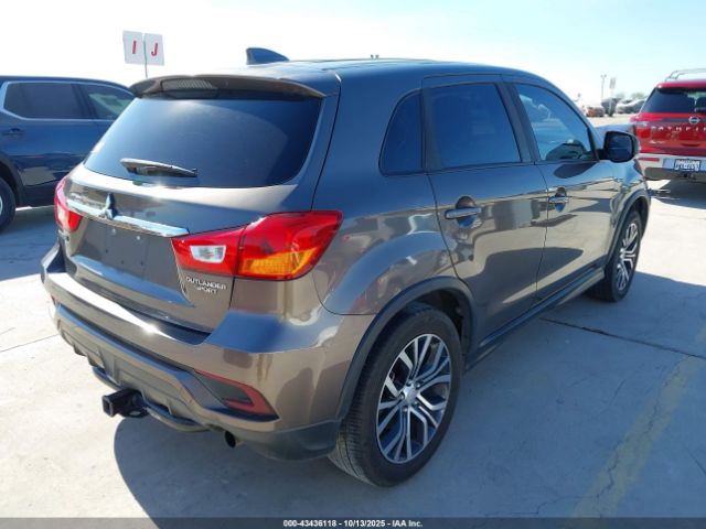 2018 MITSUBISHI OUTLANDER SPORT JA4AP3AU0JU022345 Photo 3