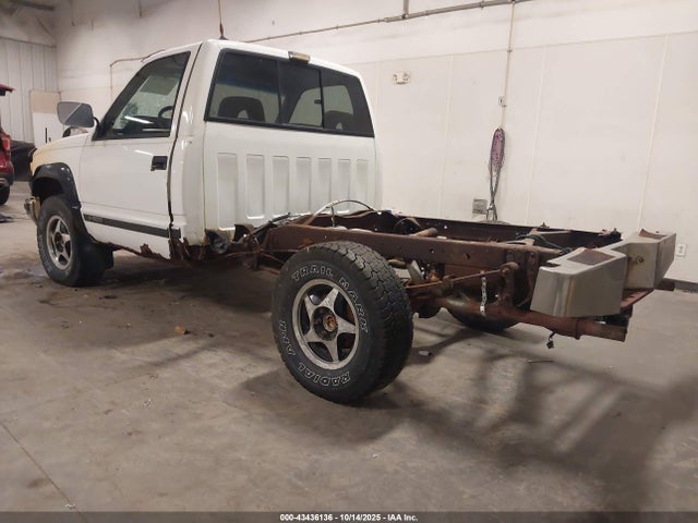 1989 CHEVROLET GMT-400 1GCDK14K9KZ240238 Photo 2