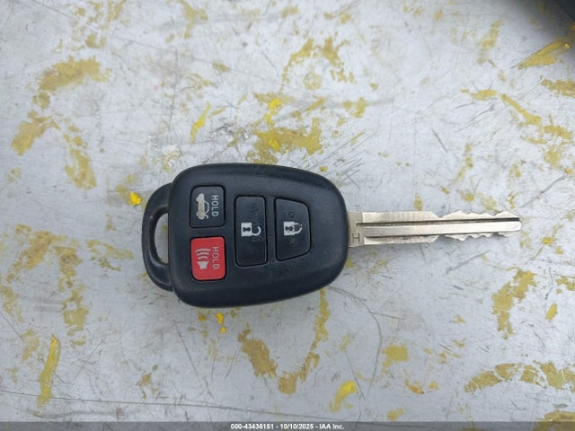 2017 Toyota Corolla Le მანქანა იყიდება აუქციონზე, vin: 5YFBURHEXHP678497, აუქციონის ნომერი: 43436151