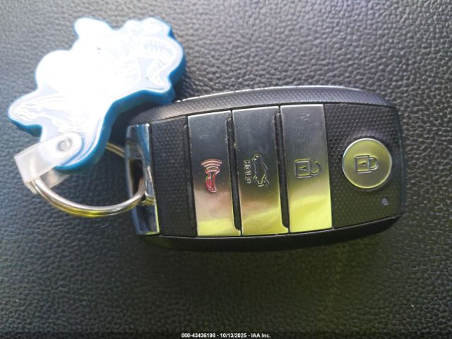 2018 KIA OPTIMA 5XXGU4L37JG229310 Photo 10