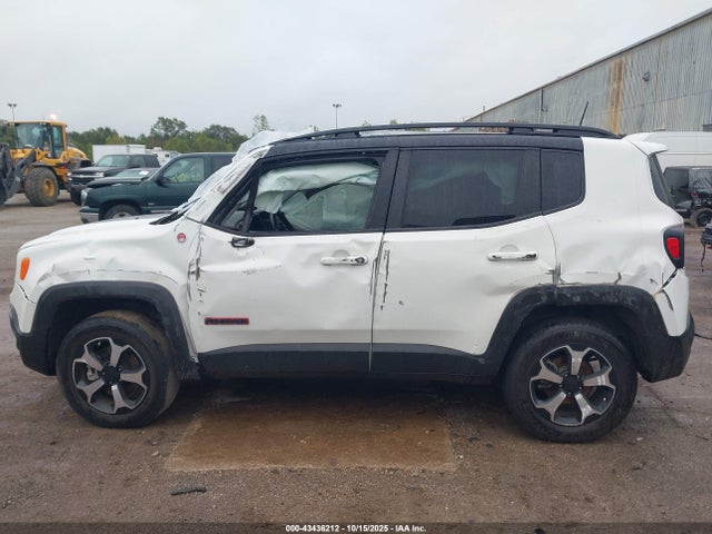 43436212 :رقم المزاد ، ZACNJDC1XNPN69967 vin ، 2022 Jeep Renegade Trailhawk 4x4 مزاد بيع