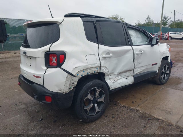 43436212 :رقم المزاد ، ZACNJDC1XNPN69967 vin ، 2022 Jeep Renegade Trailhawk 4x4 مزاد بيع