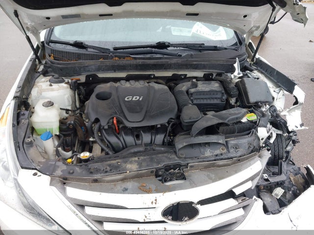 5NPEB4AC1EH889613 Hyundai SONATA GLS
