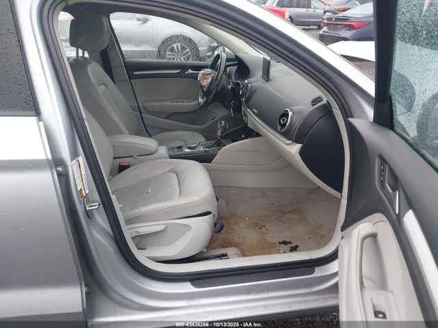 2015 AUDI A3 WAUBFGFF3F1069938 Photo 4