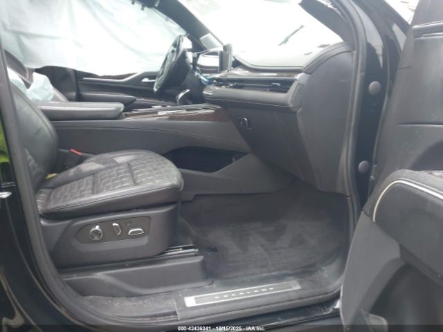2022 CADILLAC ESCALADE 1GYS4DKL0NR130904 Photo 4