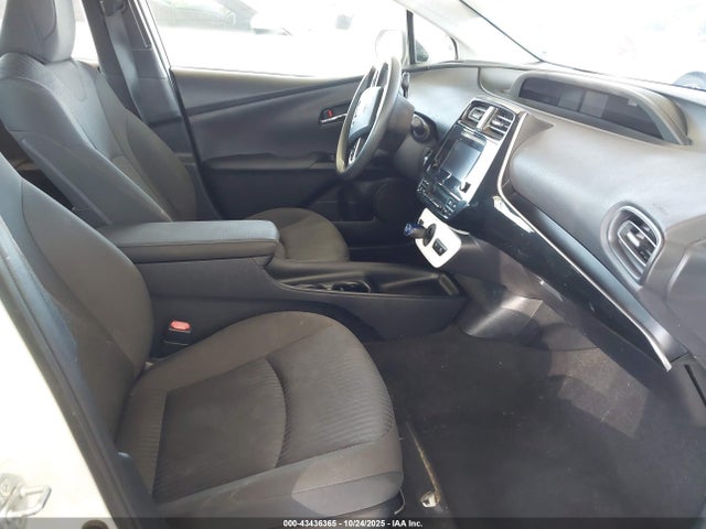 Auction sale of the 2016 Toyota Prius Two, vin: JTDKBRFU3G3014257, lot number: 43436365