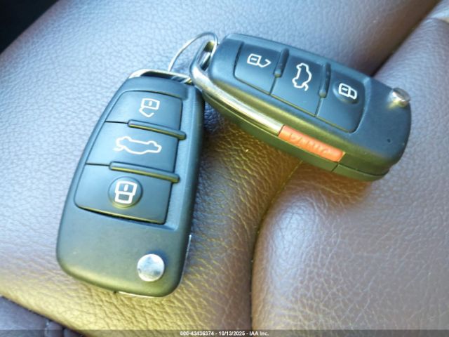 2018 AUDI A3 WAUJ8GFF7J1043387 Photo 10