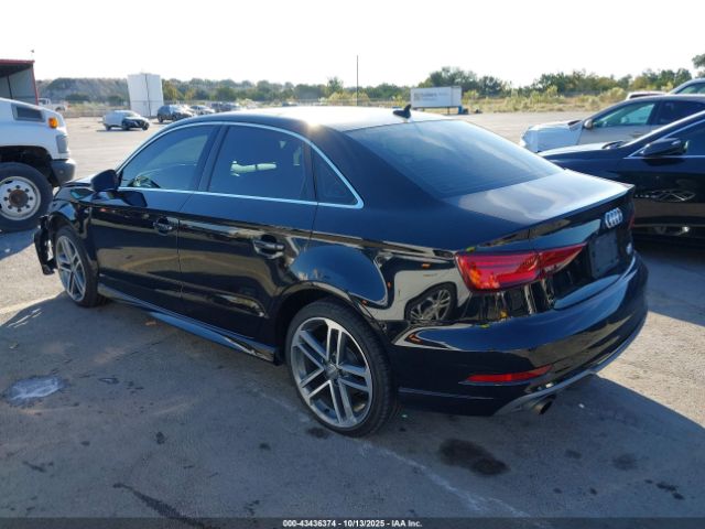 2018 AUDI A3 WAUJ8GFF7J1043387 Photo 2