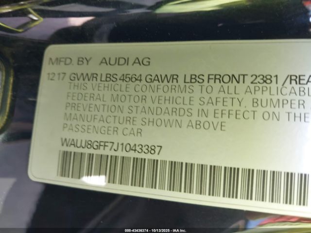 2018 AUDI A3 WAUJ8GFF7J1043387 Photo 8