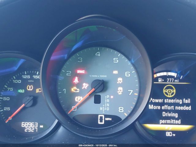 2018 PORSCHE MACAN WP1AB2A55JLB30441 Photo 6