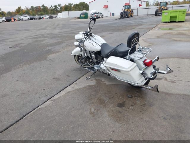 2006 HARLEY-DAVIDSON FLHRI 1HD1FBW106Y622217 Photo 2