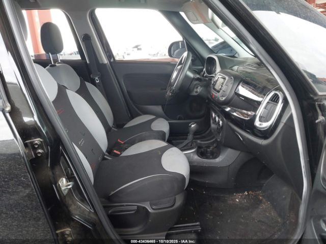 2014 FIAT 500L ZFBCFAAH3EZ019394 Photo 4