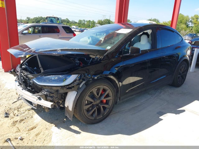 2025 TESLA MODEL X 7SAXCBE60SF462340 Photo 1