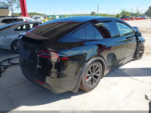 2025 TESLA MODEL X 7SAXCBE60SF462340 Photo 3