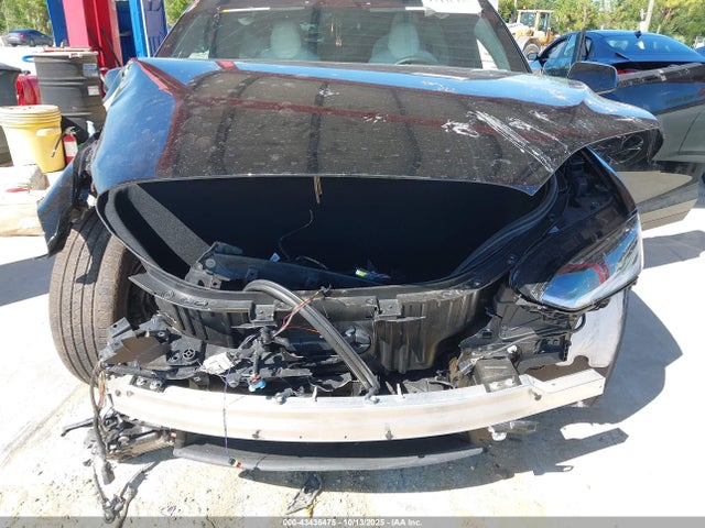 2025 TESLA MODEL X 7SAXCBE60SF462340 Photo 5