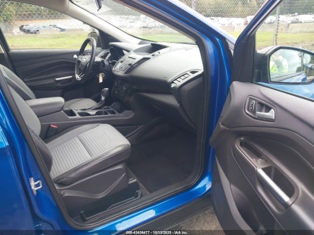 2017 FORD ESCAPE 1FMCU0GDXHUE00982 Photo 4