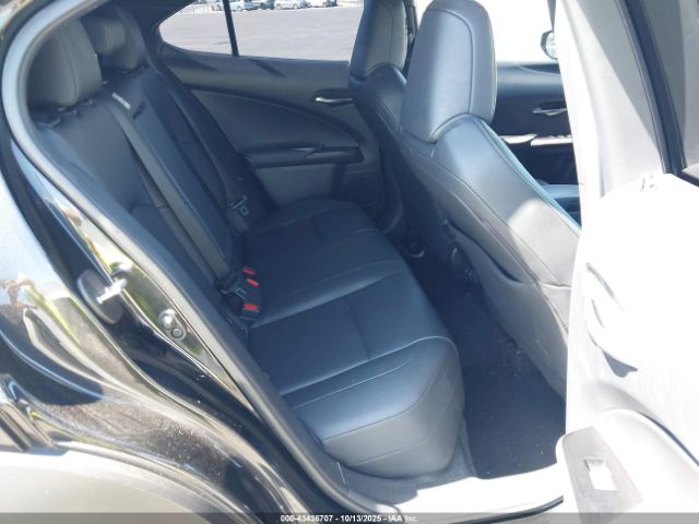 2019 LEXUS UX 200 JTHY3JBH5K2019846 Photo 7