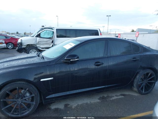 2015 JAGUAR XF SAJWA0FS2FPU61802 Photo 5