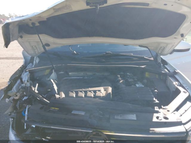 2018 VOLKSWAGEN TIGUAN 3VV3B7AX7JM149615 Photo 9