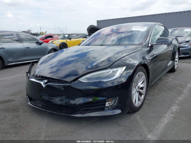 2017 TESLA MODEL S 5YJSA1E20HF186948 Photo 1