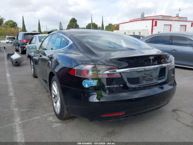 2017 TESLA MODEL S 5YJSA1E20HF186948 Photo 2