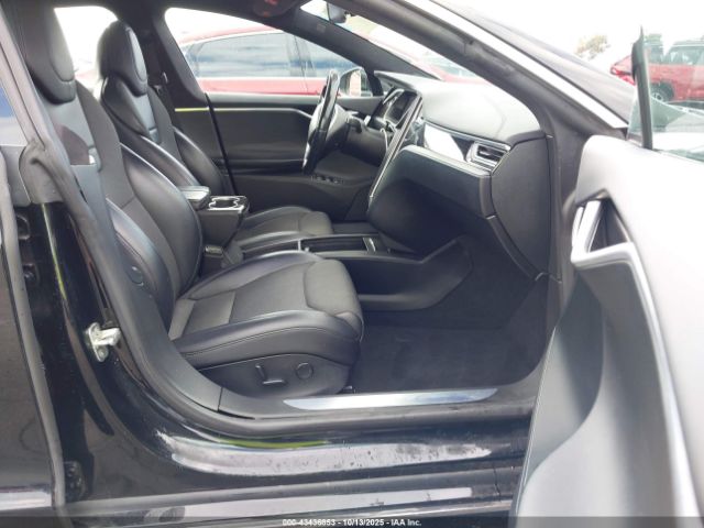 2017 TESLA MODEL S 5YJSA1E20HF186948 Photo 4