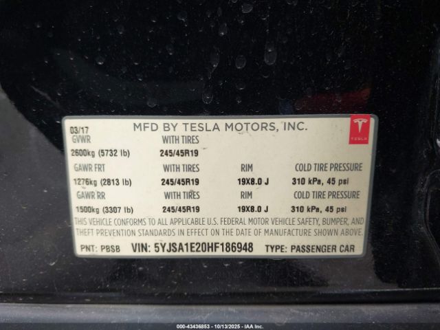 2017 TESLA MODEL S 5YJSA1E20HF186948 Photo 8