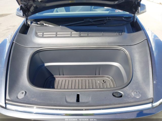 2026 TESLA MODEL Y 7SAYGDEEXTA446933 Photo 9