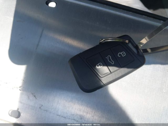 2019 VOLKSWAGEN JETTA 3VWC57BU8KM061410 Photo 10