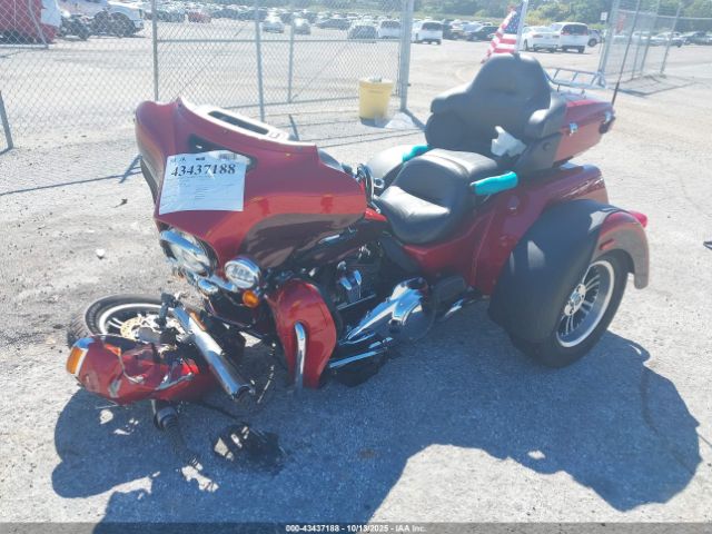 2018 HARLEY-DAVIDSON FLHTCUTG 1HD1MAD15JB857369 Photo 1