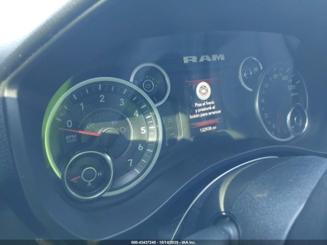 2019 RAM 1500 1C6RREFG0KN730115 Photo 6