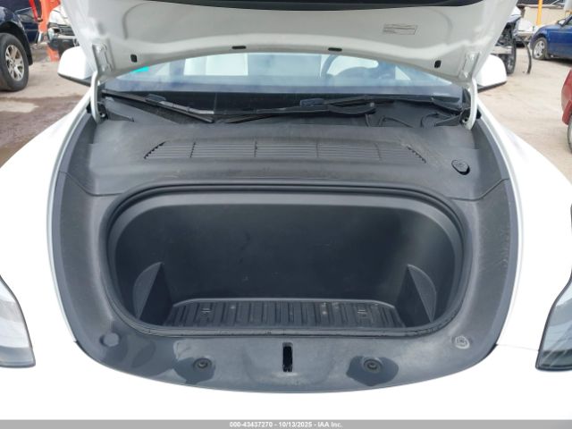 2022 TESLA MODEL Y 7SAYGDEF1NF339915 Photo 9