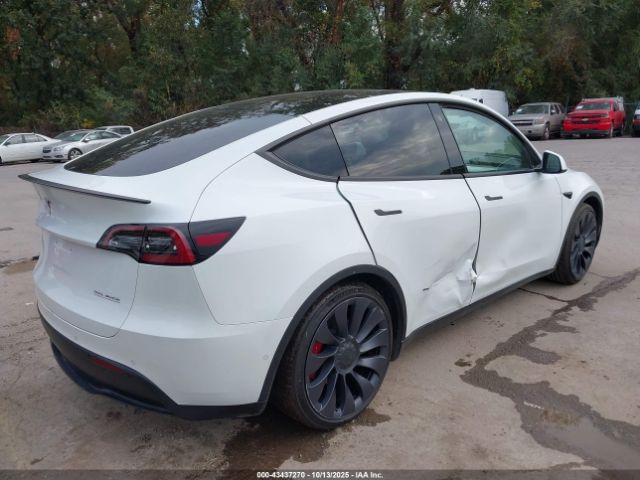 2022 TESLA MODEL Y 7SAYGDEF1NF339915 Photo 3