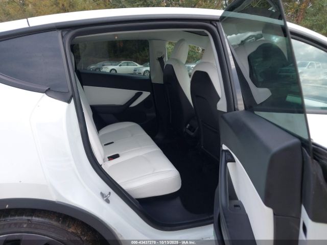 2022 TESLA MODEL Y 7SAYGDEF1NF339915 Photo 7