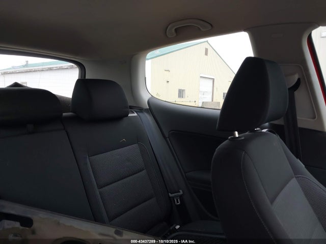 Auction sale of the 2011 Volkswagen Golf 2.5l 2-door, vin: WVWBB7AJ1BW247465, lot number: 43437289