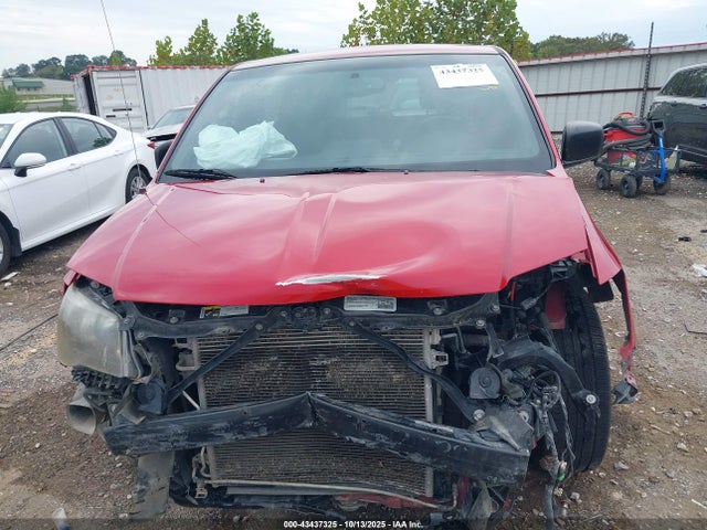 Продажа на аукционе авто 2015 Dodge Grand Caravan Se, vin: 2C4RDGBGXFR511986, номер лота: 43437325