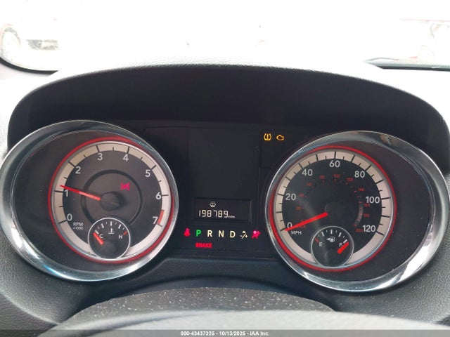 Продажа на аукционе авто 2015 Dodge Grand Caravan Se, vin: 2C4RDGBGXFR511986, номер лота: 43437325