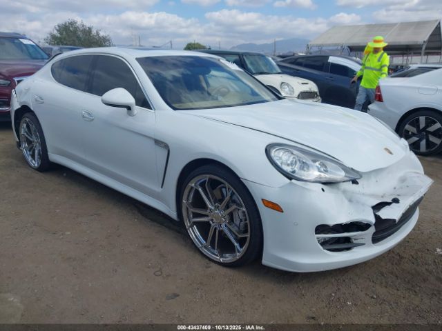 2013 PORSCHE PANAMERA WP0AB2A71DL060847